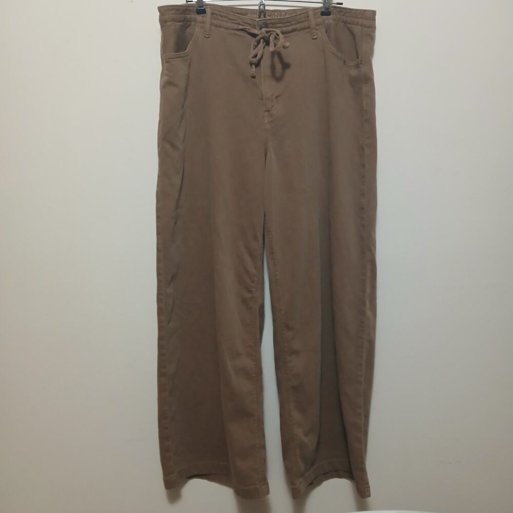 American Eagle Dreamy Drape Low Rise Ultra Wide Leg Jeans Iced Mocha Size 14